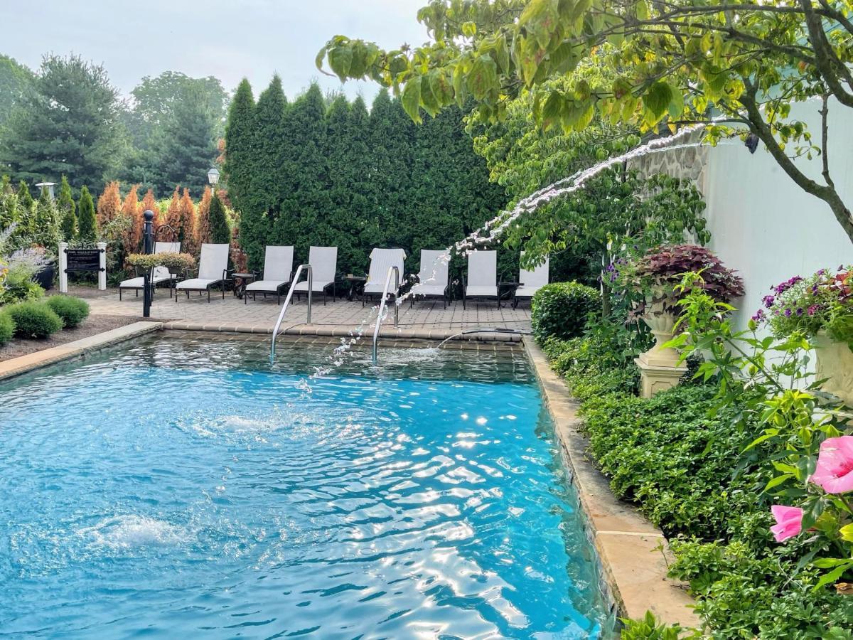 The At Village, A Historic Of America Inn 4*